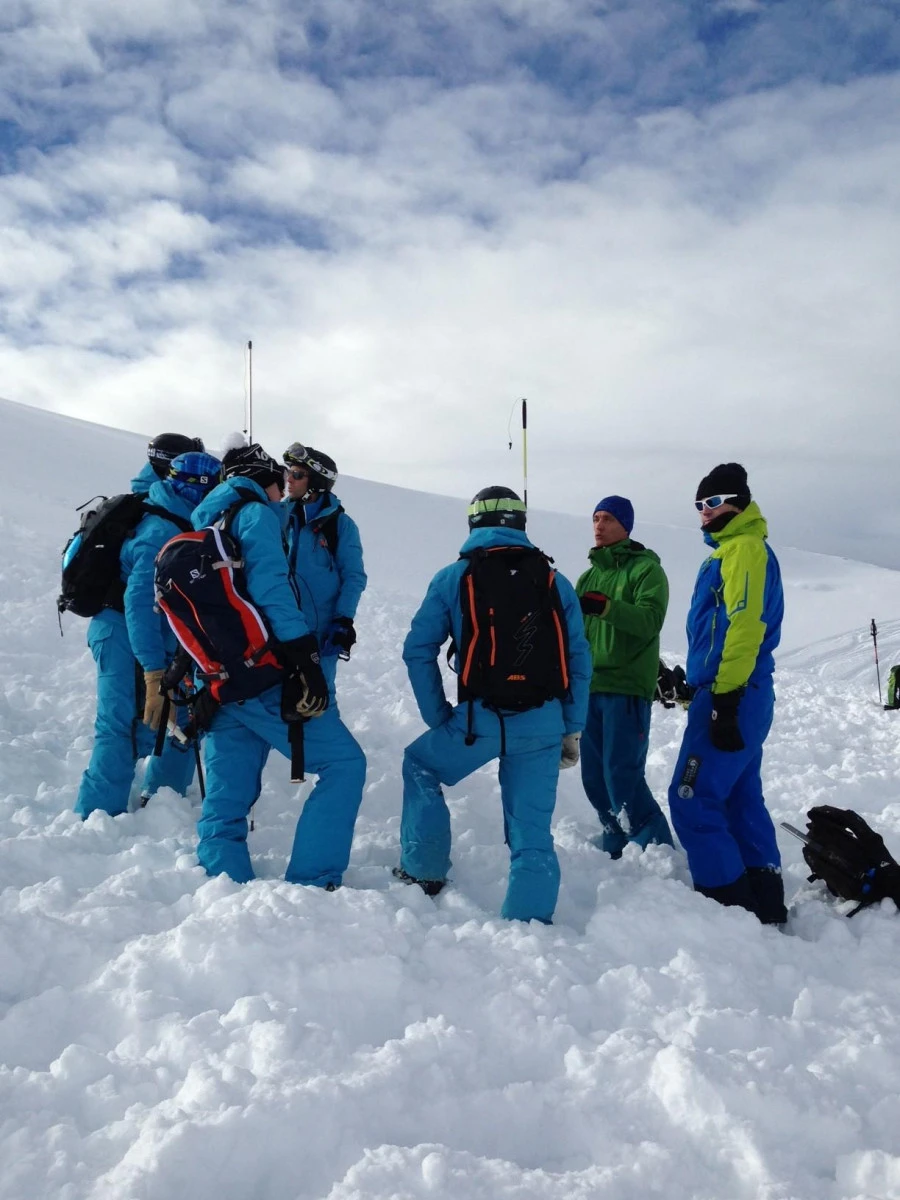 Sécurité piste et hors piste